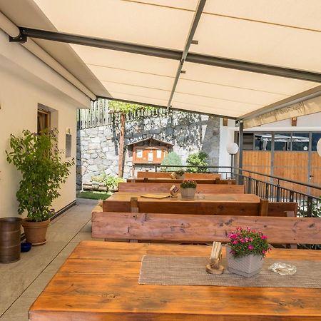 Hofschenke Pfeiftal - Bergwiese San Martino In Passiria  Kültér fotó