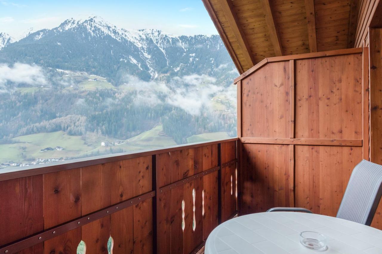 Hofschenke Pfeiftal - Bergwiese San Martino In Passiria  Kültér fotó